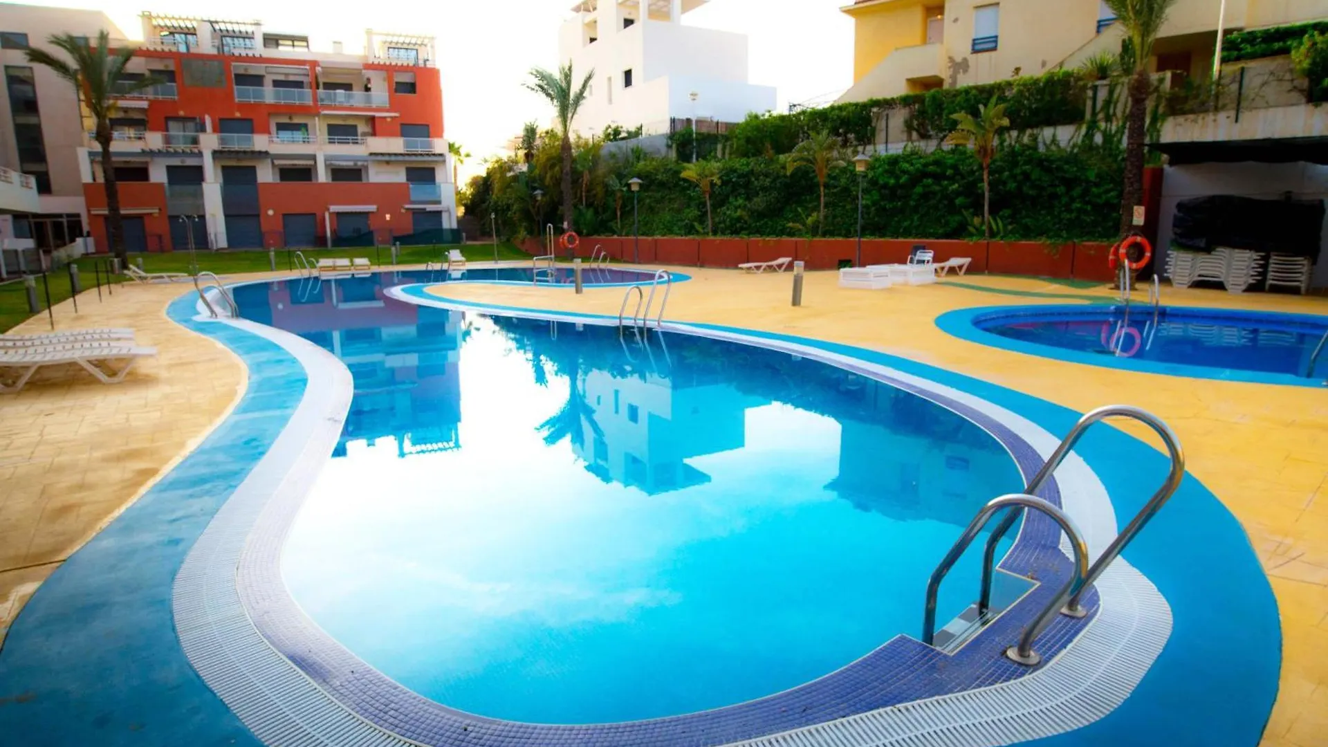 Vera Almeria - Mar Y Piscinas Апартаменты